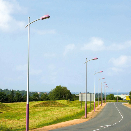 single arm light pole