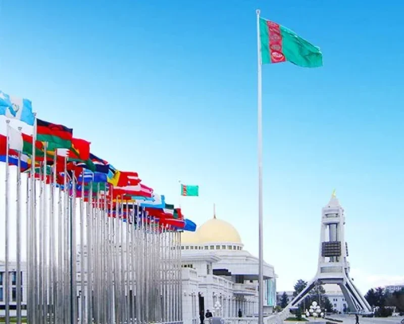Flagpole - Presidential Palace of Turkmenistan
