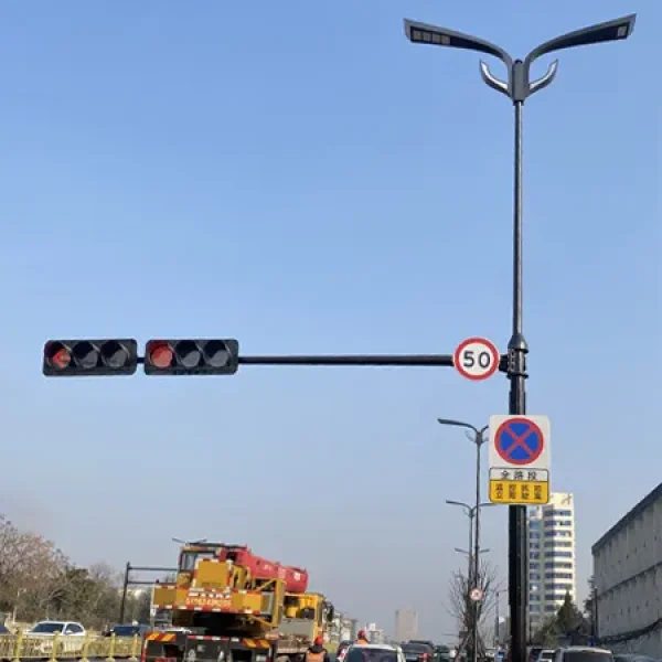 traffic light pole