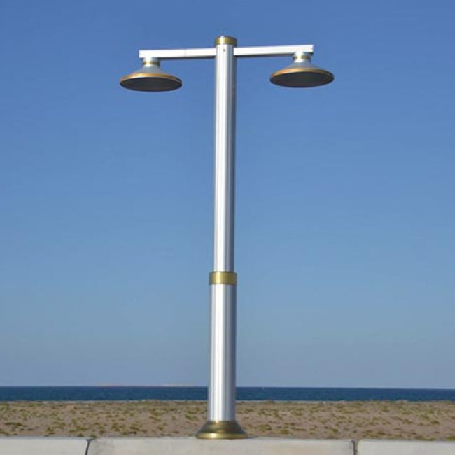 landscape light pole